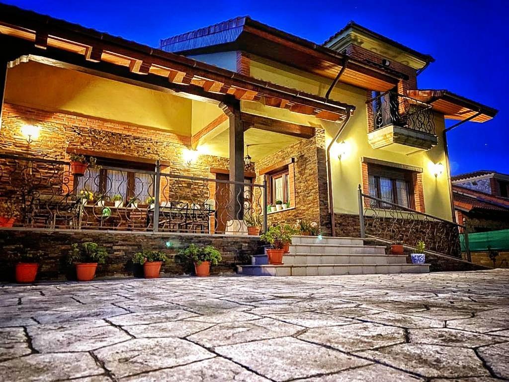 La Aguilerina Apartamentos Rurales Oviñana Exterior foto